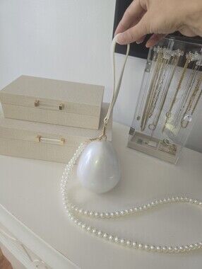 New, Pearl-Effect White Egg Bag with Long Pearl Strand, Perfect For Brides